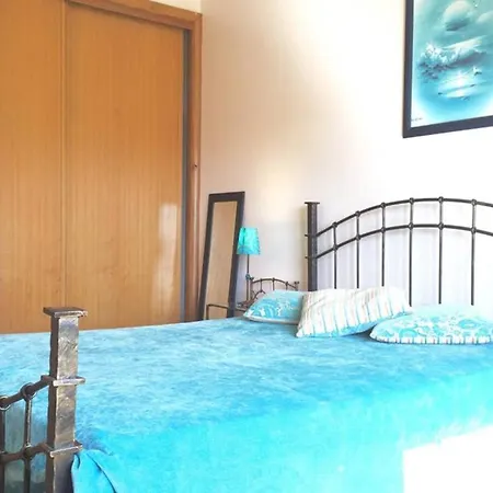 Edificio Sao Joao Areias Strip L Oura *